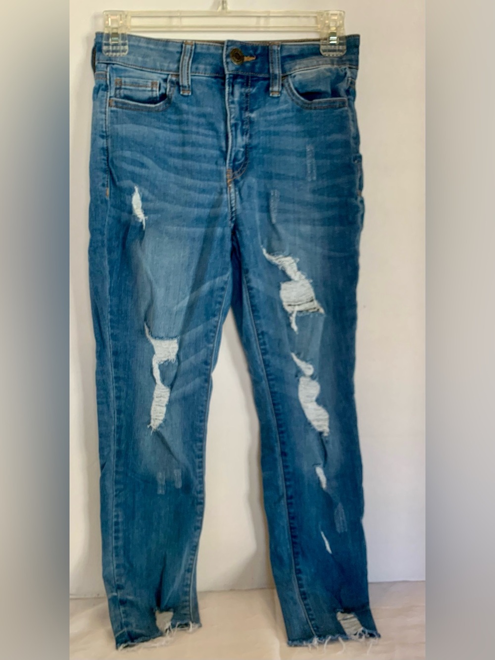 Sol Women's High Rise Crop Distressed Blue Denim Jeans - Size 26W